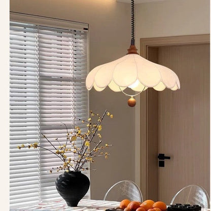 French Retro Cream Chandelier